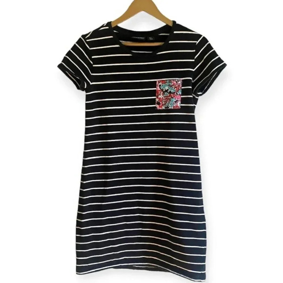 Cynthia Rowley Striped T shirt Dress - Picture 1 of 10
